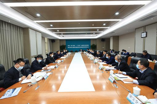 服务雄安发展推进清洁取暖</p><p>　　助力建设经济强省美丽河北