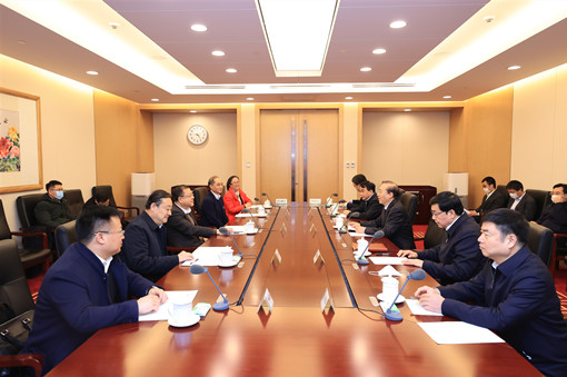 弘扬西迁精神促产学研融合</p><p>　　勇于创新助力科技强国建设