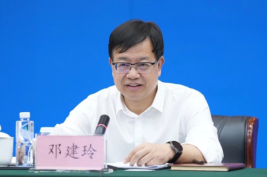 2bdb5e18-ea4a-4077-b2fb-359c012385da.jpg